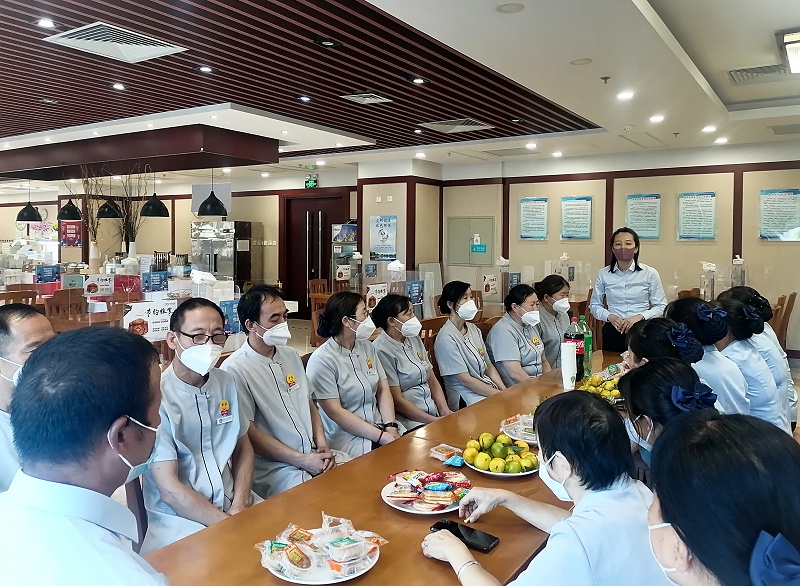 美汐清潔,北京保潔公司, 慰問一線員工