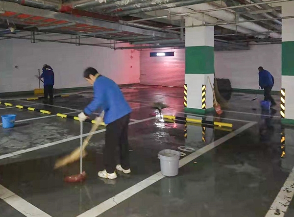 星光影視園搶水現場